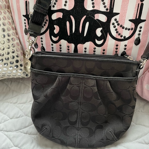 Coach Classic canvas crossbody bag - Picture 2 of 9